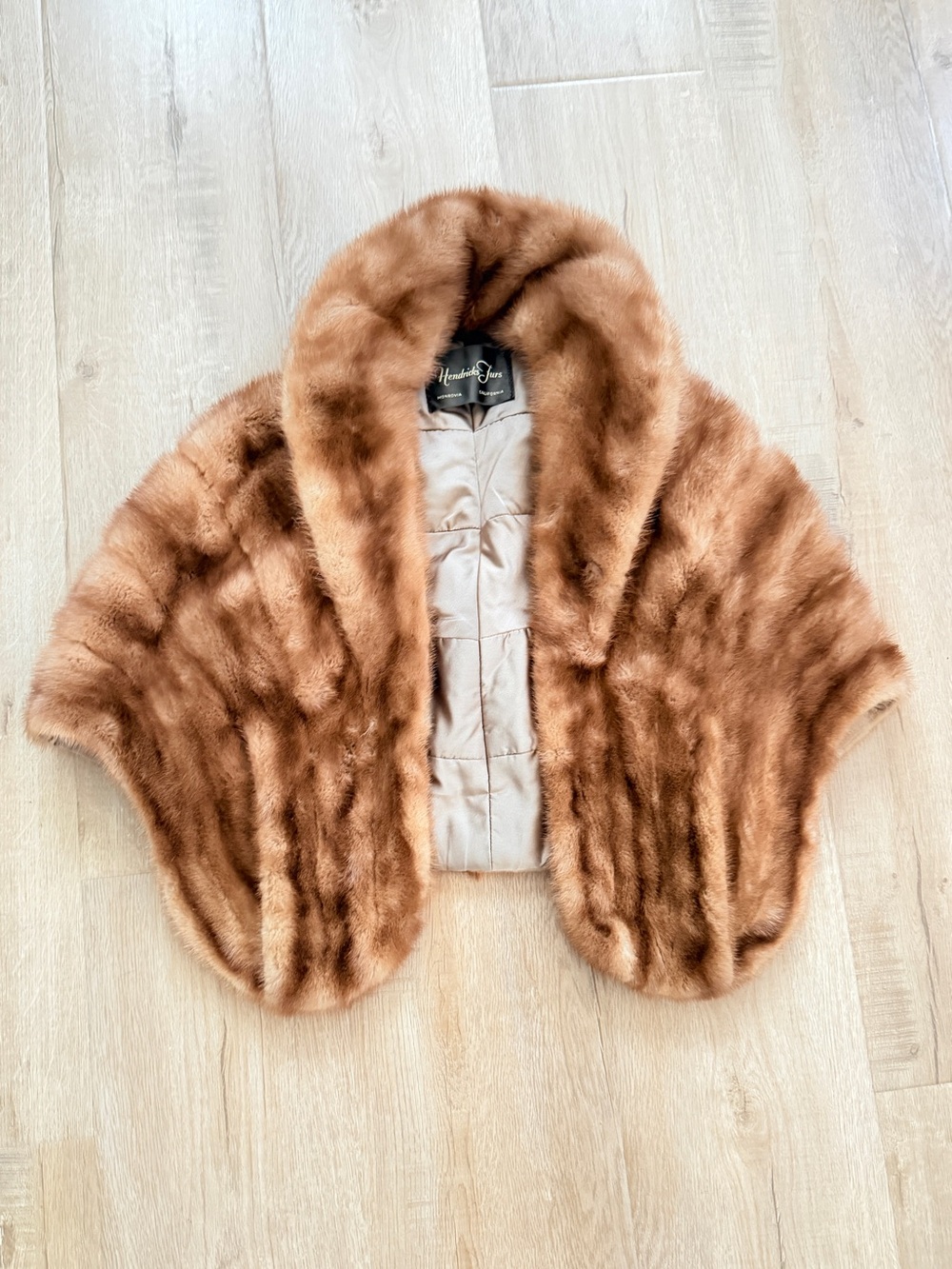 Vintage‎ Hendricks Fur Mink Fur Wrap Shrug Stole Cape Pocket Jacket Nature Brown